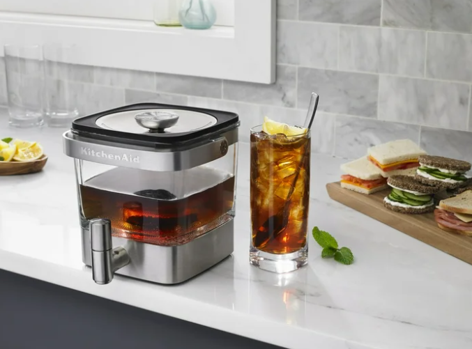 KitchenAid 28 oz Cold Brew Coffee Maker, Brushed Stainless Steel, KCM4212