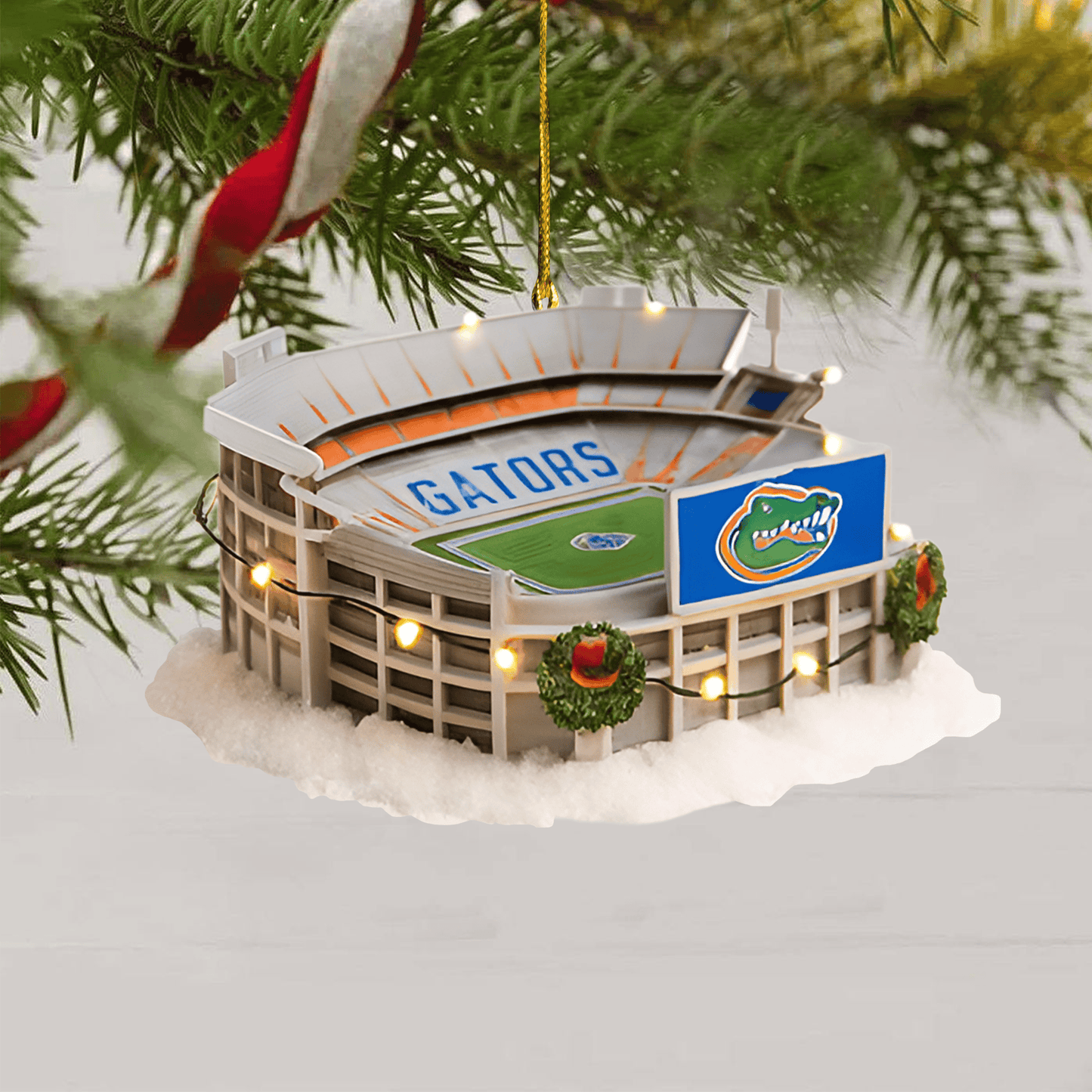 COMBO FGT CHRISTMAS TREE TOPPER WITH ORNAMENT DAT