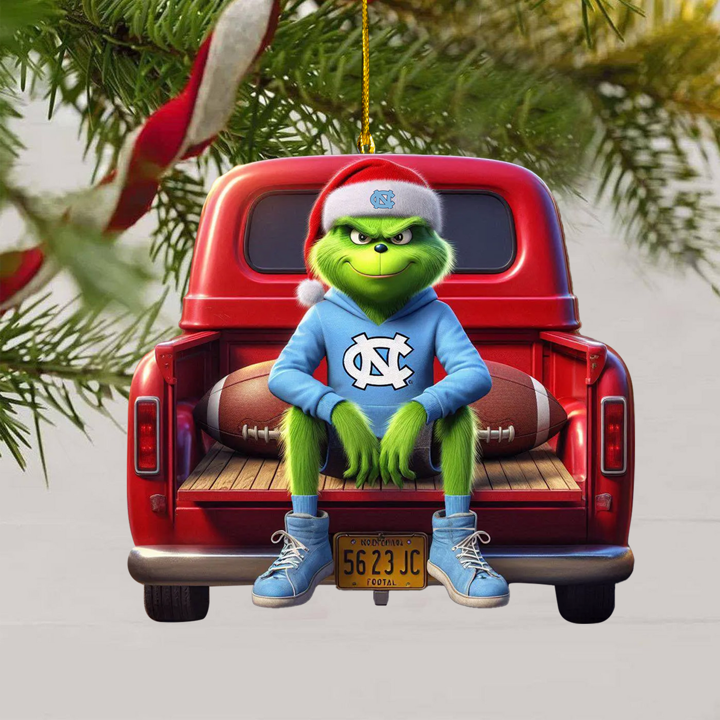 COMBO NCTH CHRISTMAS TREE TOPPER WITH ORNAMENT DAT